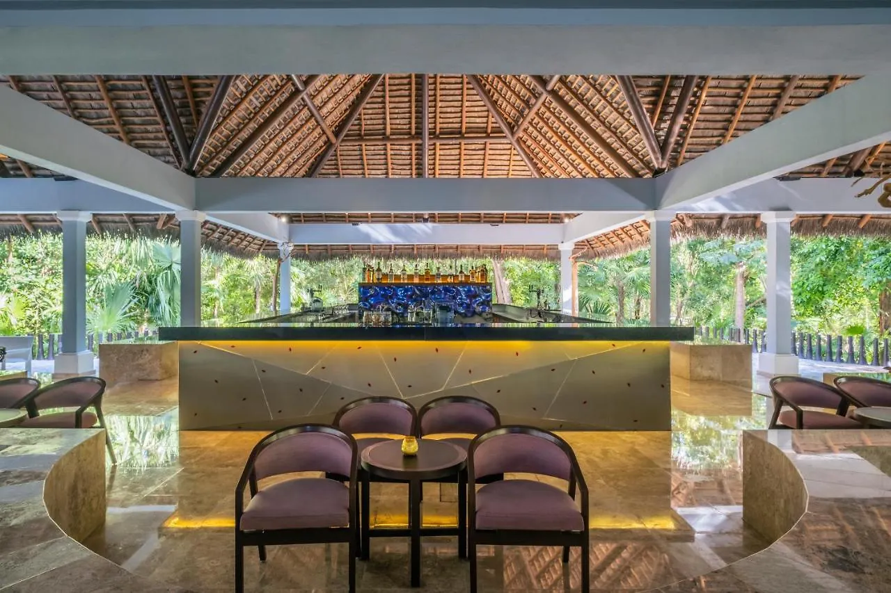 Iberostar Waves Tucan Playa del Carmen Station touristique
